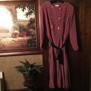 Beautiful Talbots dress!!! Awesome buttons!